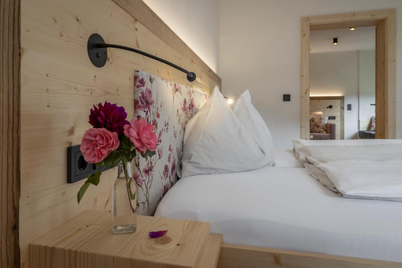 Hotel Winkler-Tuschnig Weissensee Ngoại thất bức ảnh
