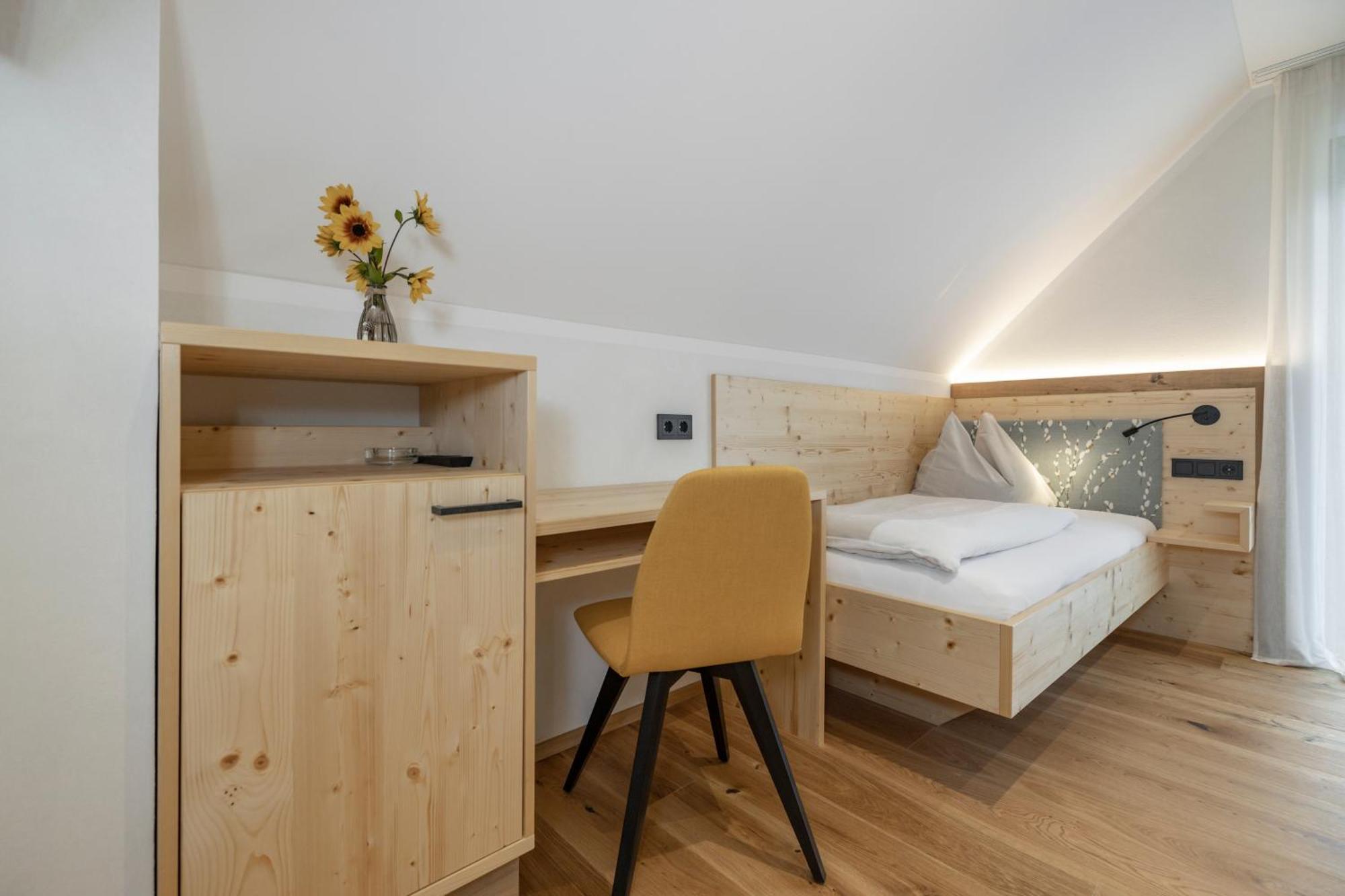 Hotel Winkler-Tuschnig Weissensee Ngoại thất bức ảnh